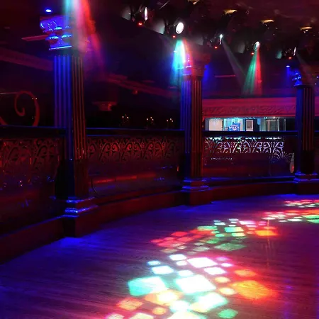 The Sands 3* 트라모어