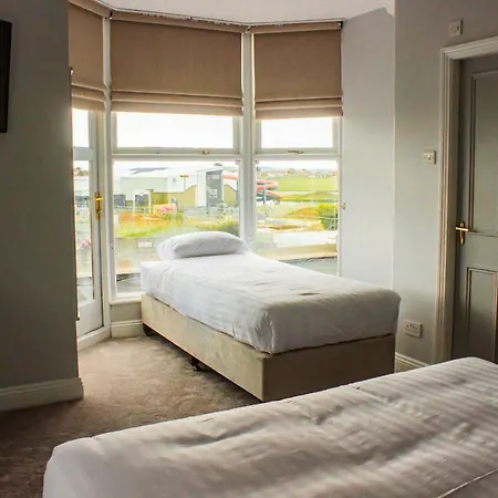 The Sands 3* Tramore
